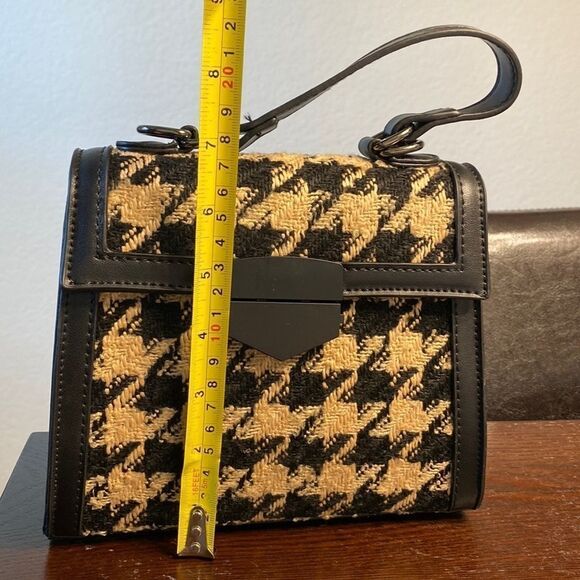 HOUNDSTOOTH CROSS BODY BAG - Picture 4 of 5